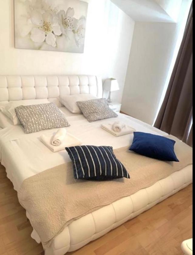 Villa Nera Vodice Exteriör bild