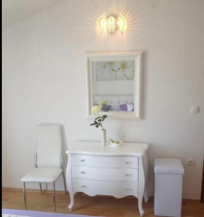 Villa Nera Vodice Exteriör bild